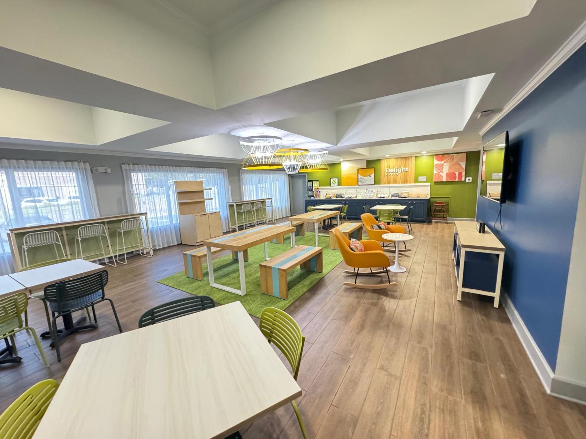 Spark By Hilton Commerce, Ga Ngoại thất bức ảnh