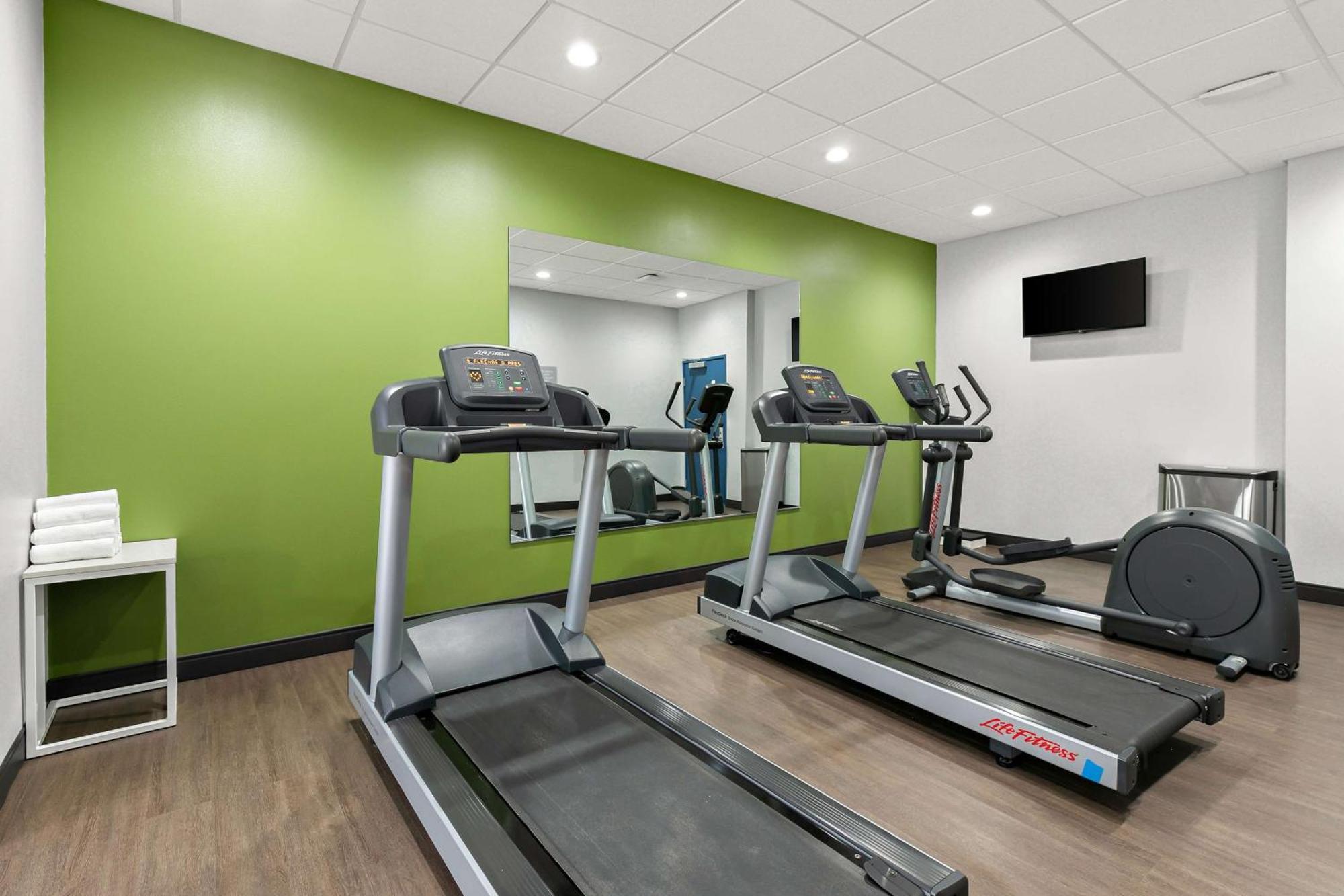 Spark By Hilton Commerce, Ga Ngoại thất bức ảnh