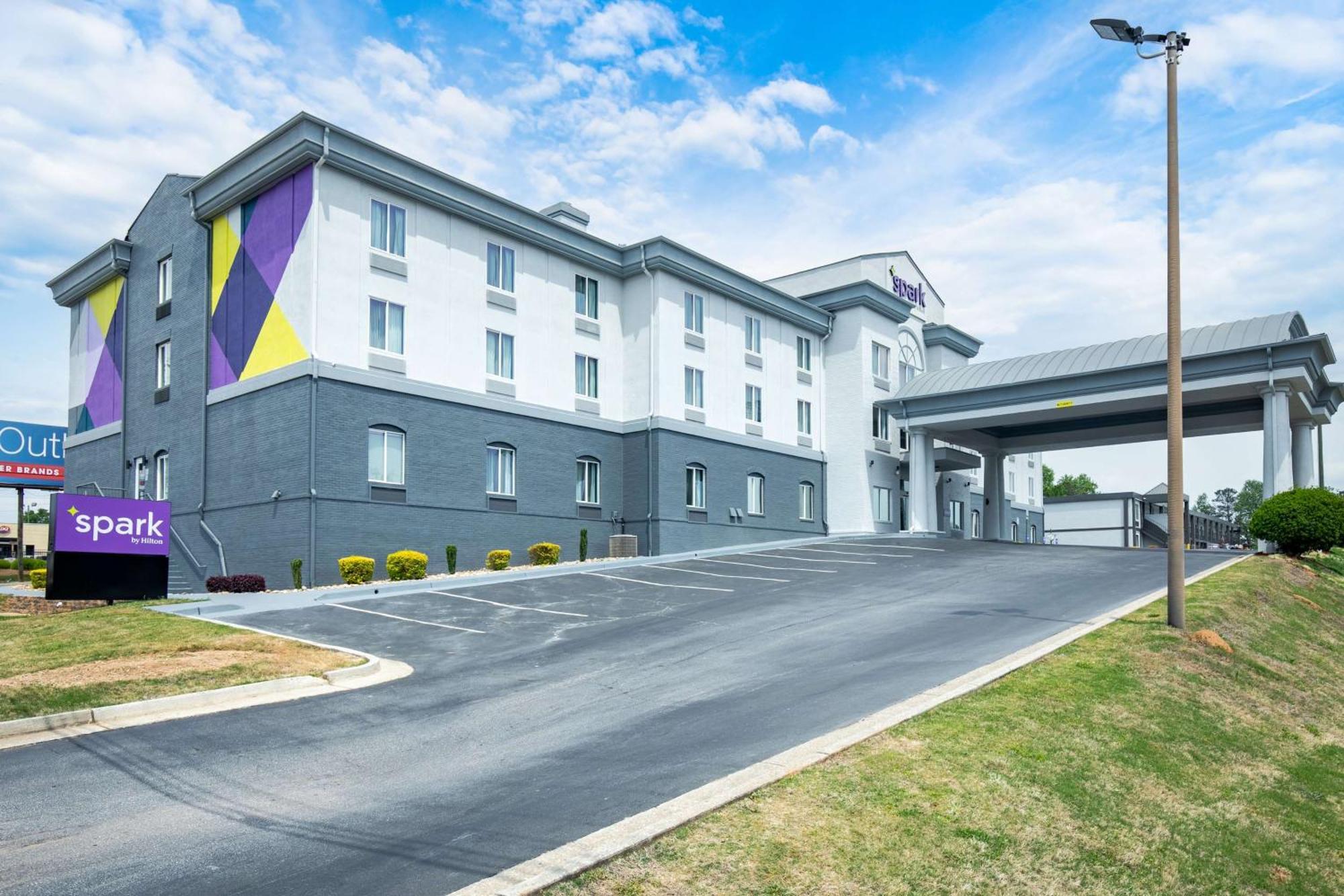 Spark By Hilton Commerce, Ga Ngoại thất bức ảnh