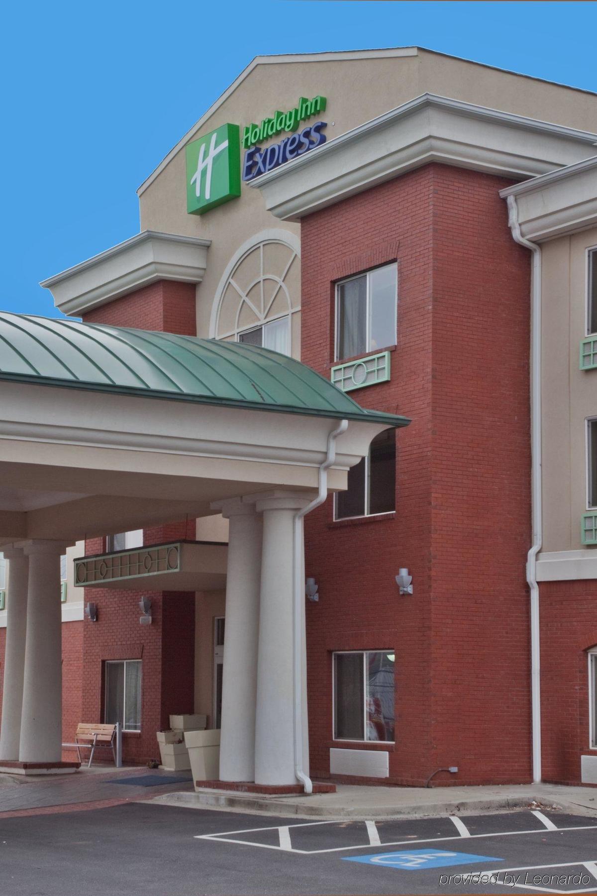 Spark By Hilton Commerce, Ga Ngoại thất bức ảnh